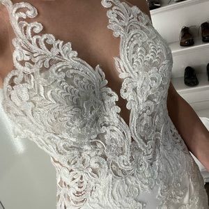 ❌SOLD❌ Enzoani Wedding Dress